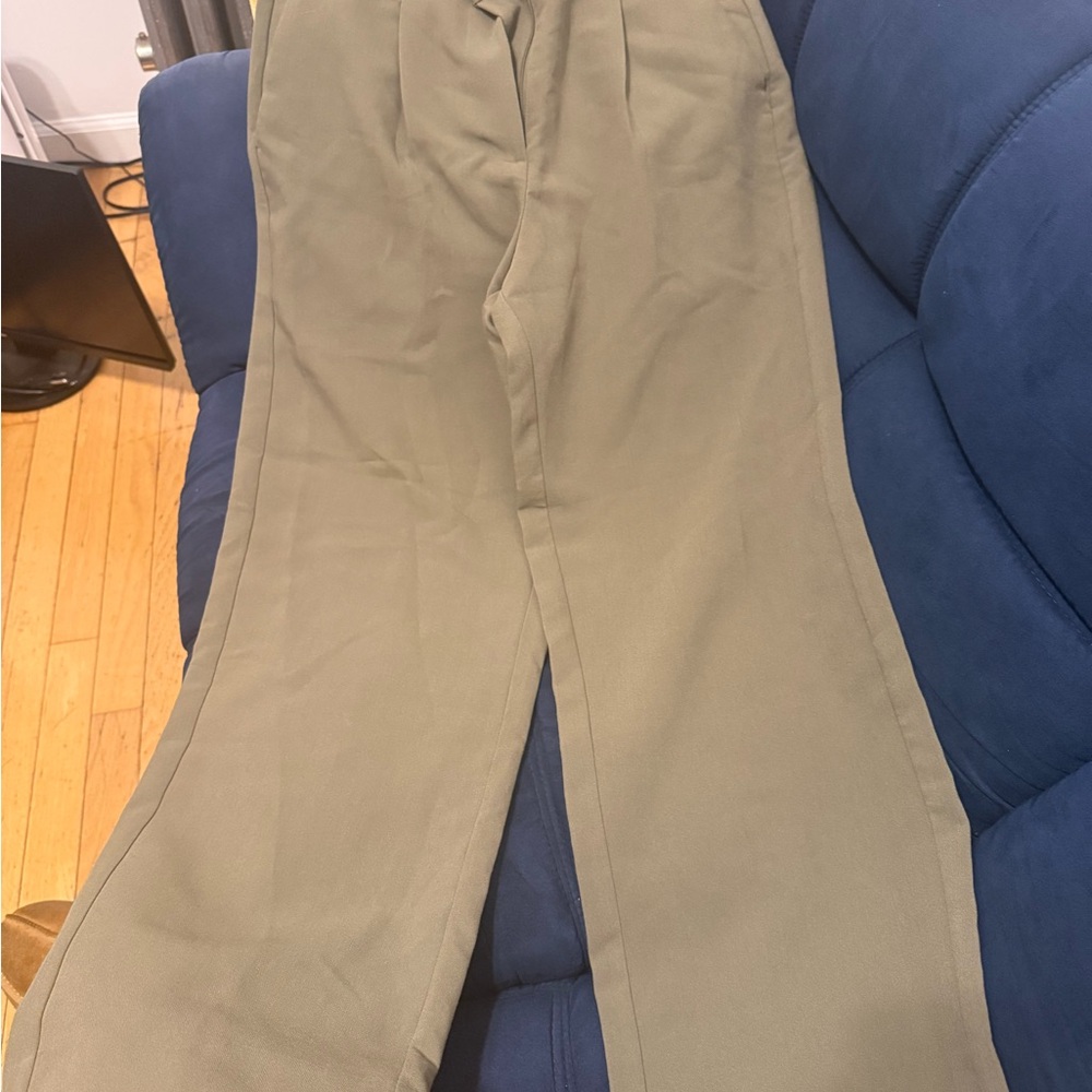 Old Navy Men's Khaki Chinos